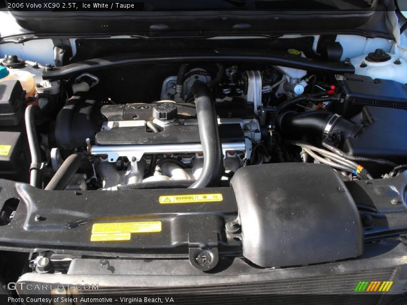 Ice White / Taupe 2006 Volvo XC90 2.5T