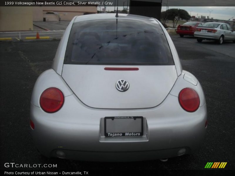 Silver Metallic / Gray 1999 Volkswagen New Beetle GLS Coupe