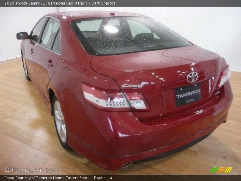 Barcelona Red Metallic / Dark Charcoal 2010 Toyota Camry SE