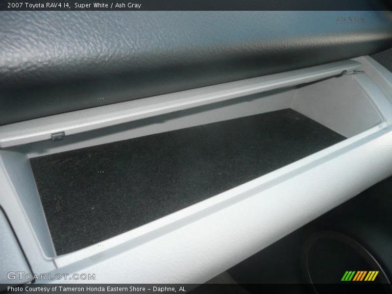 Super White / Ash Gray 2007 Toyota RAV4 I4