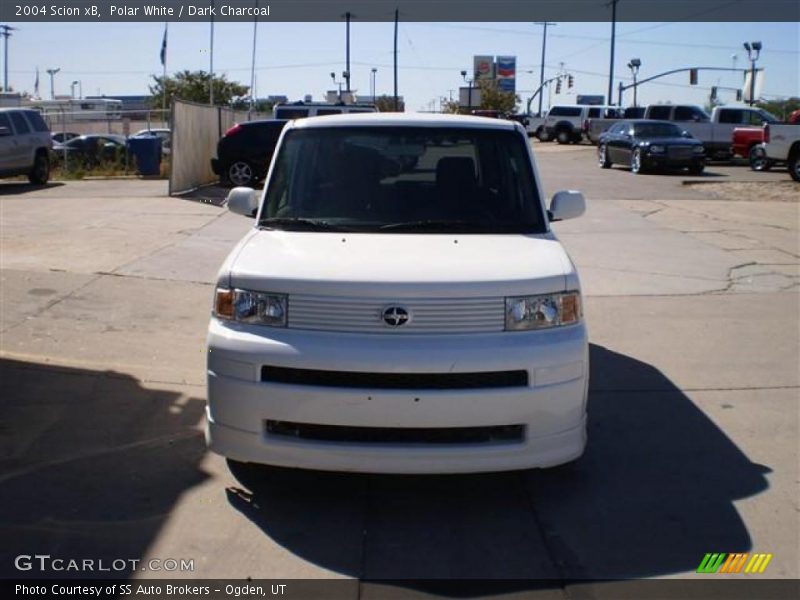 Polar White / Dark Charcoal 2004 Scion xB
