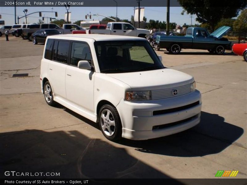 Polar White / Dark Charcoal 2004 Scion xB