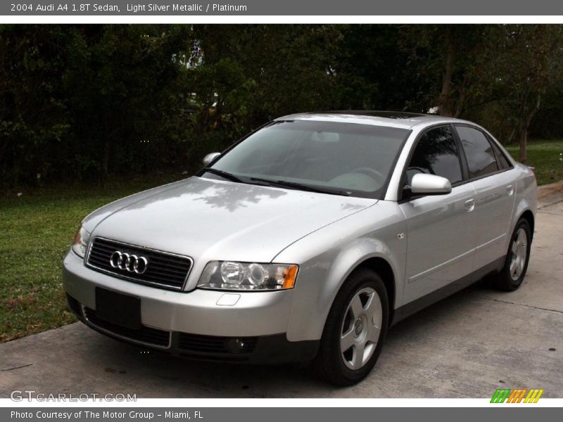 Light Silver Metallic / Platinum 2004 Audi A4 1.8T Sedan