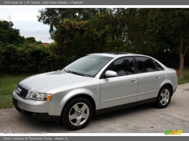Light Silver Metallic / Platinum 2004 Audi A4 1.8T Sedan