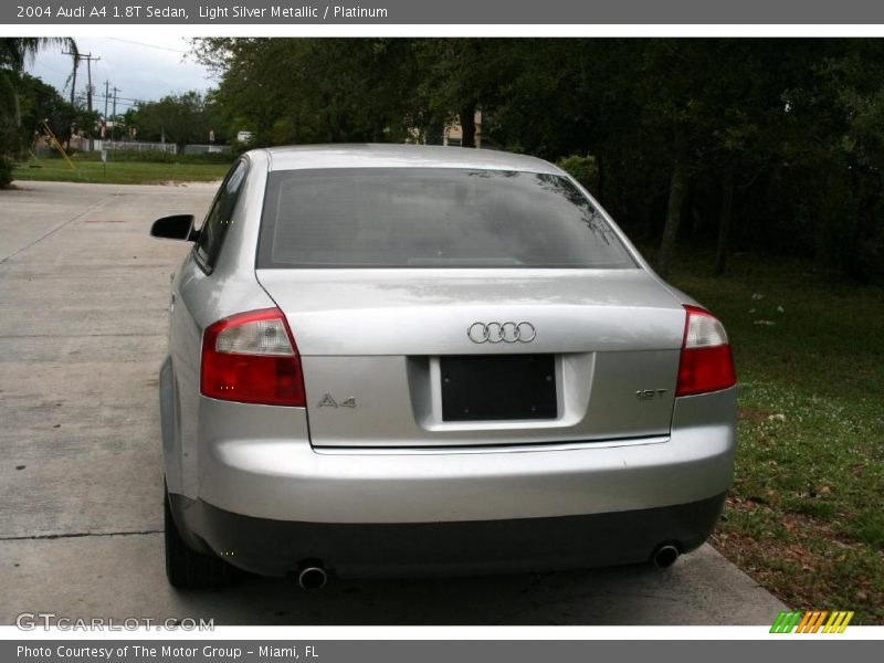 Light Silver Metallic / Platinum 2004 Audi A4 1.8T Sedan