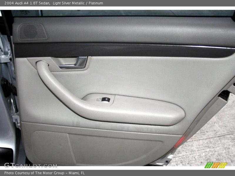 Light Silver Metallic / Platinum 2004 Audi A4 1.8T Sedan