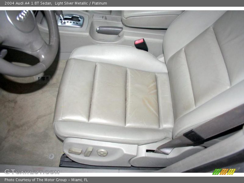 Light Silver Metallic / Platinum 2004 Audi A4 1.8T Sedan