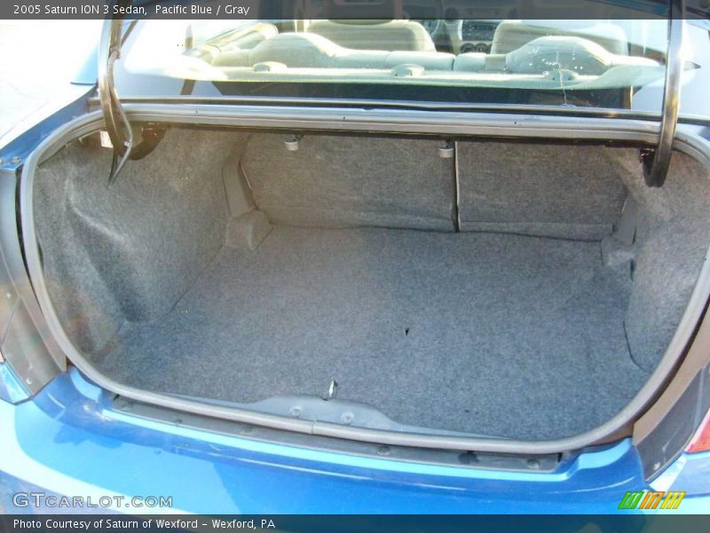 Pacific Blue / Gray 2005 Saturn ION 3 Sedan