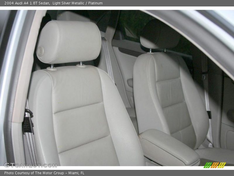 Light Silver Metallic / Platinum 2004 Audi A4 1.8T Sedan