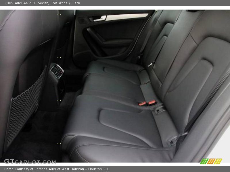 Ibis White / Black 2009 Audi A4 2.0T Sedan