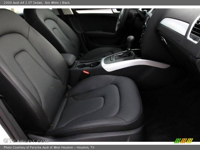 Ibis White / Black 2009 Audi A4 2.0T Sedan