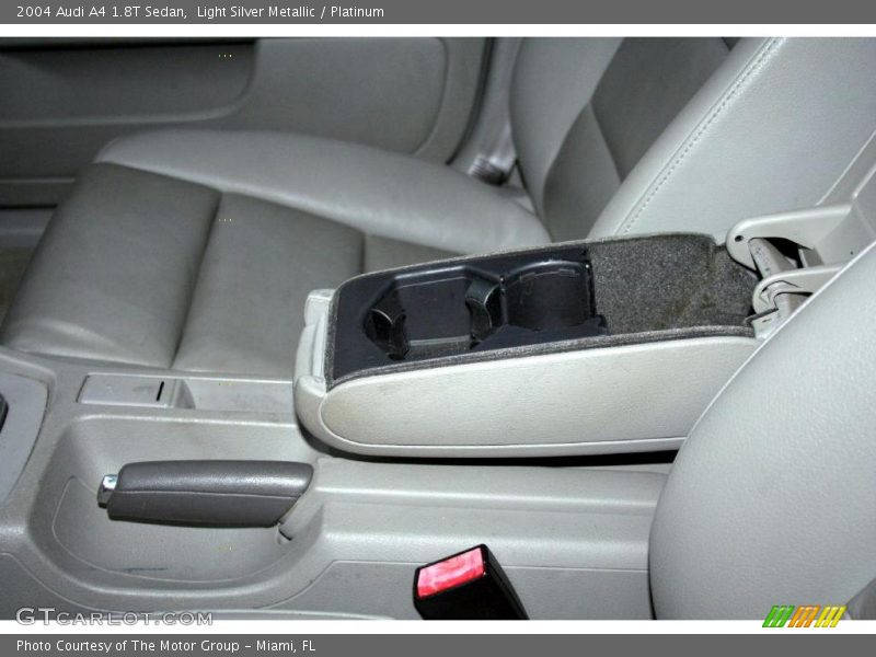 Light Silver Metallic / Platinum 2004 Audi A4 1.8T Sedan