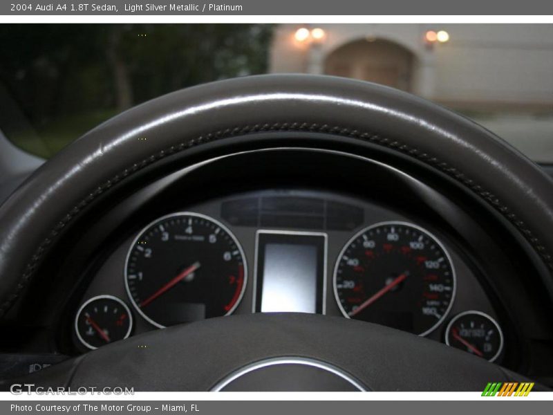 Light Silver Metallic / Platinum 2004 Audi A4 1.8T Sedan
