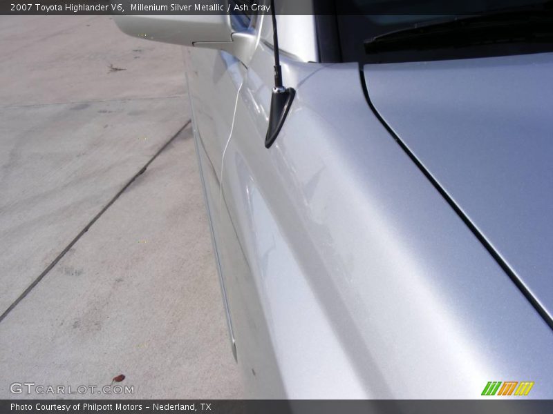 Millenium Silver Metallic / Ash Gray 2007 Toyota Highlander V6