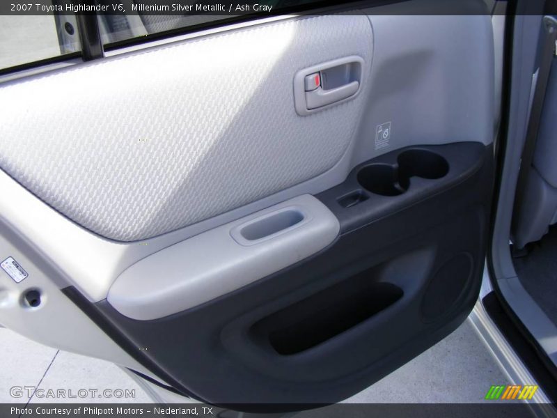 Millenium Silver Metallic / Ash Gray 2007 Toyota Highlander V6