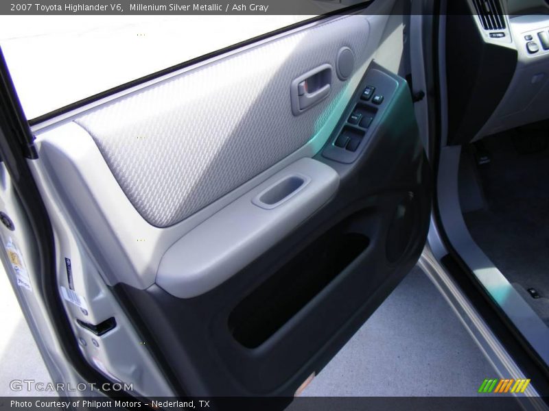 Millenium Silver Metallic / Ash Gray 2007 Toyota Highlander V6