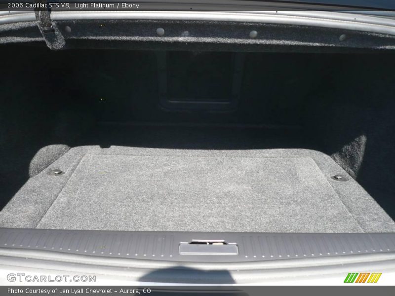 Light Platinum / Ebony 2006 Cadillac STS V8