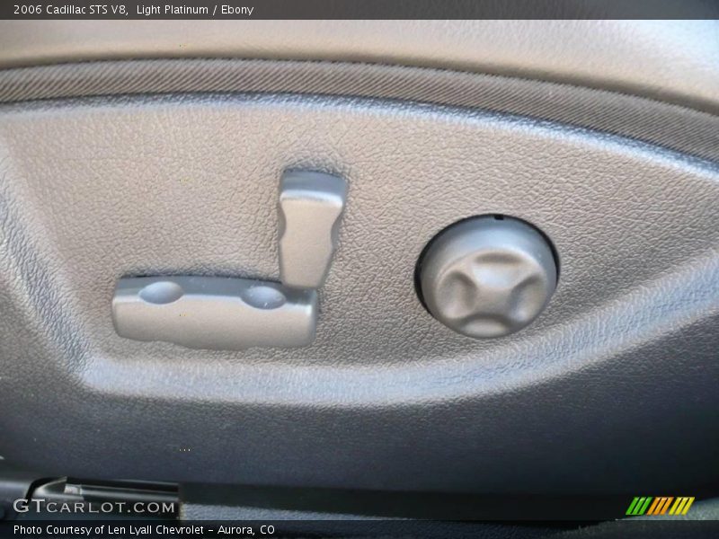 Light Platinum / Ebony 2006 Cadillac STS V8