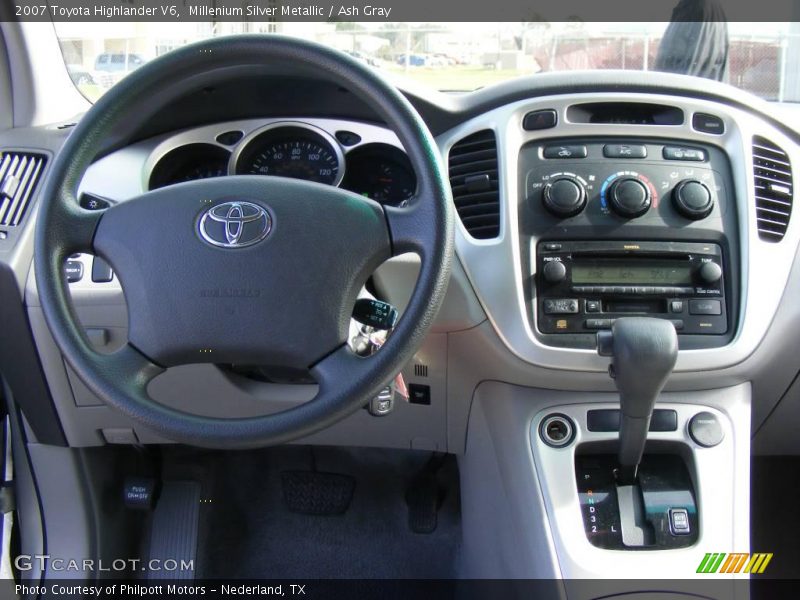 Millenium Silver Metallic / Ash Gray 2007 Toyota Highlander V6