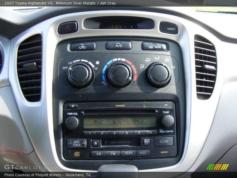 Millenium Silver Metallic / Ash Gray 2007 Toyota Highlander V6