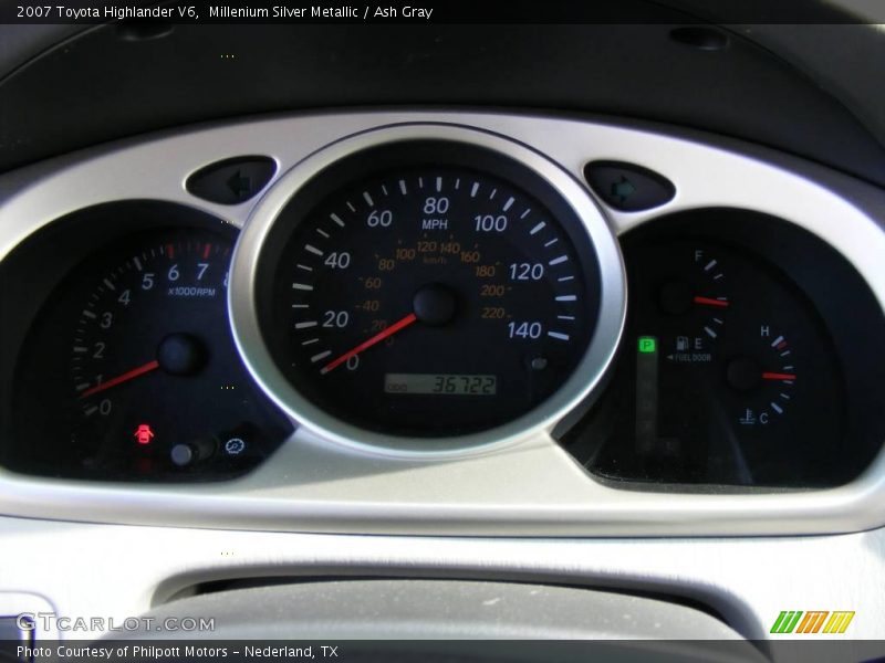 Millenium Silver Metallic / Ash Gray 2007 Toyota Highlander V6