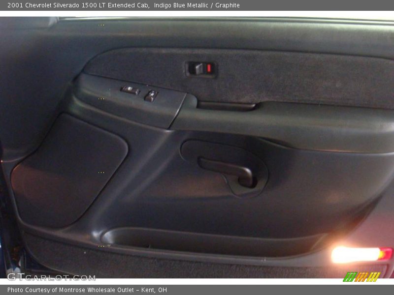 Indigo Blue Metallic / Graphite 2001 Chevrolet Silverado 1500 LT Extended Cab