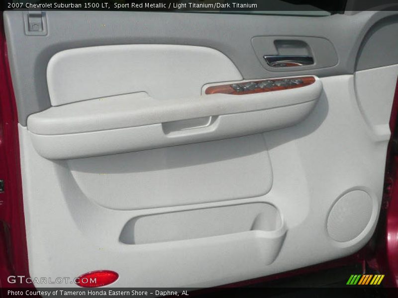 Sport Red Metallic / Light Titanium/Dark Titanium 2007 Chevrolet Suburban 1500 LT