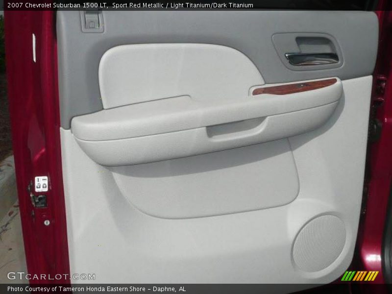 Sport Red Metallic / Light Titanium/Dark Titanium 2007 Chevrolet Suburban 1500 LT