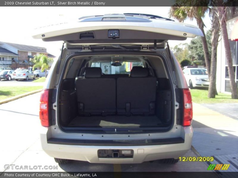 Silver Birch Metallic / Ebony 2009 Chevrolet Suburban LT