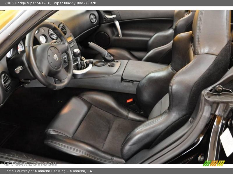Viper Black / Black/Black 2006 Dodge Viper SRT-10