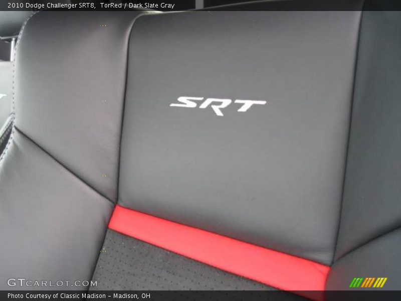 TorRed / Dark Slate Gray 2010 Dodge Challenger SRT8