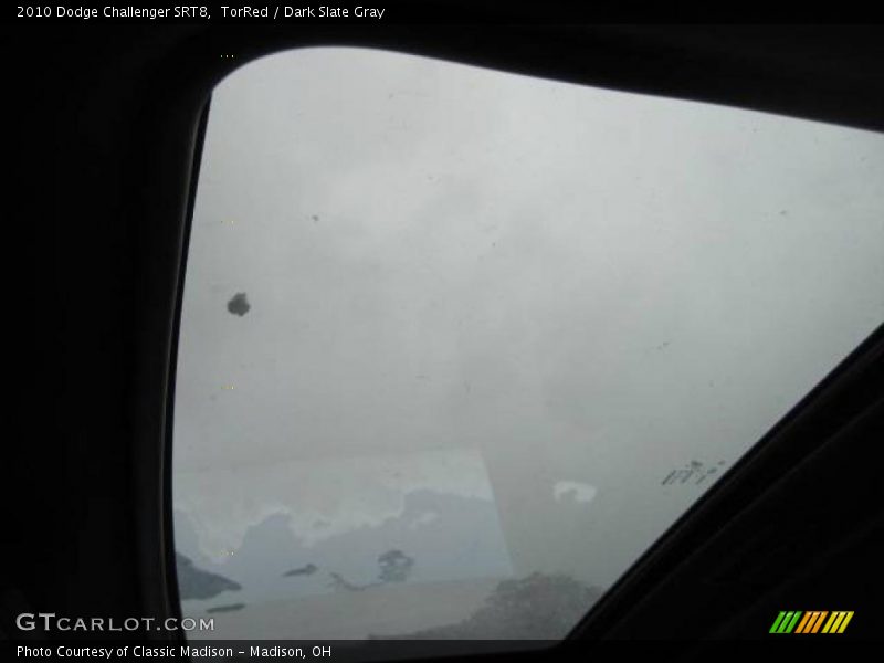 TorRed / Dark Slate Gray 2010 Dodge Challenger SRT8