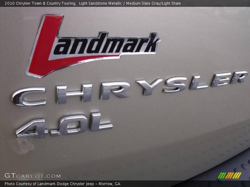 Light Sandstone Metallic / Medium Slate Gray/Light Shale 2010 Chrysler Town & Country Touring
