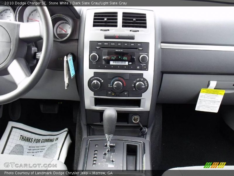 Stone White / Dark Slate Gray/Light Slate Gray 2010 Dodge Charger SE
