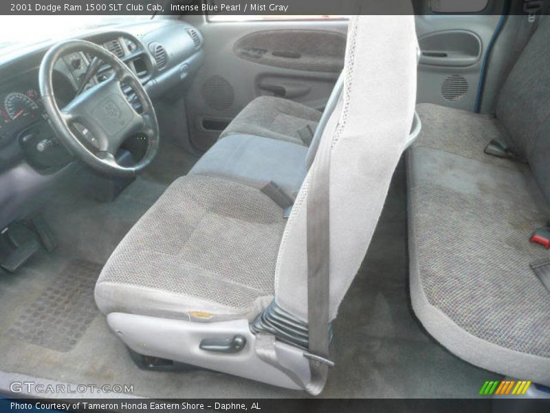 Intense Blue Pearl / Mist Gray 2001 Dodge Ram 1500 SLT Club Cab