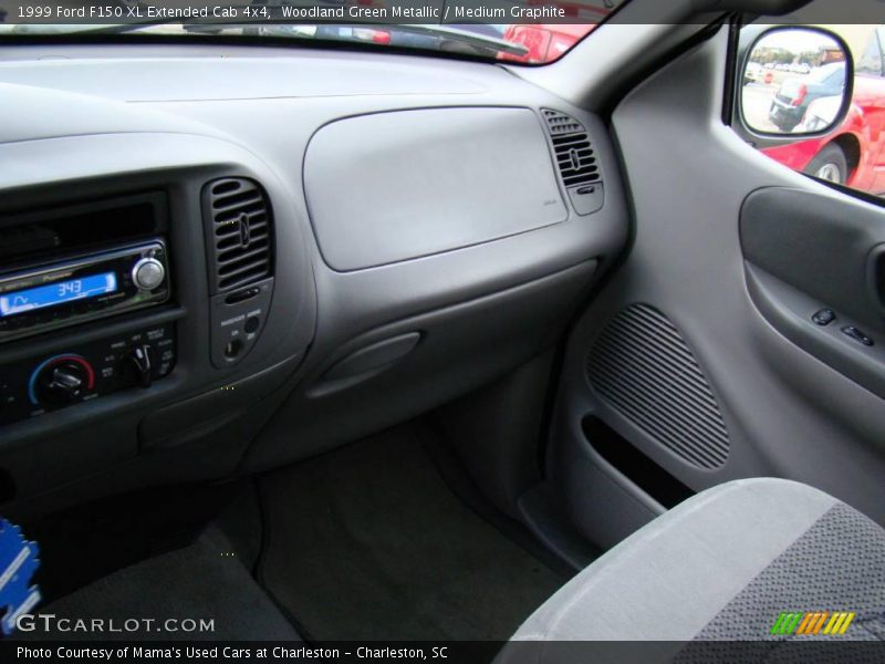 Woodland Green Metallic / Medium Graphite 1999 Ford F150 XL Extended Cab 4x4