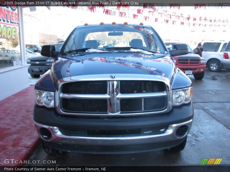 Atlantic Blue Pearl / Dark Slate Gray 2005 Dodge Ram 3500 ST Quad Cab 4x4