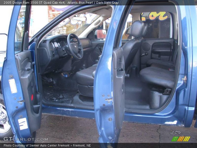 Atlantic Blue Pearl / Dark Slate Gray 2005 Dodge Ram 3500 ST Quad Cab 4x4