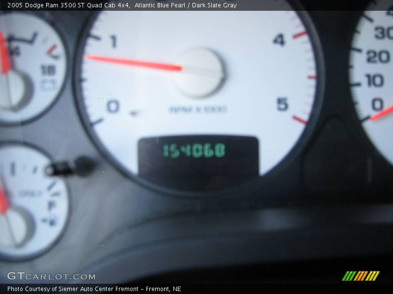 Atlantic Blue Pearl / Dark Slate Gray 2005 Dodge Ram 3500 ST Quad Cab 4x4