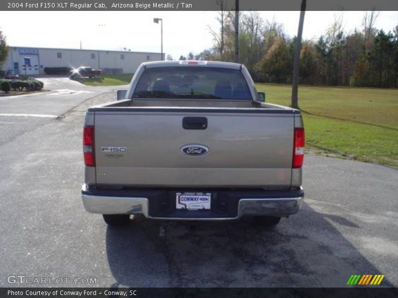 Arizona Beige Metallic / Tan 2004 Ford F150 XLT Regular Cab