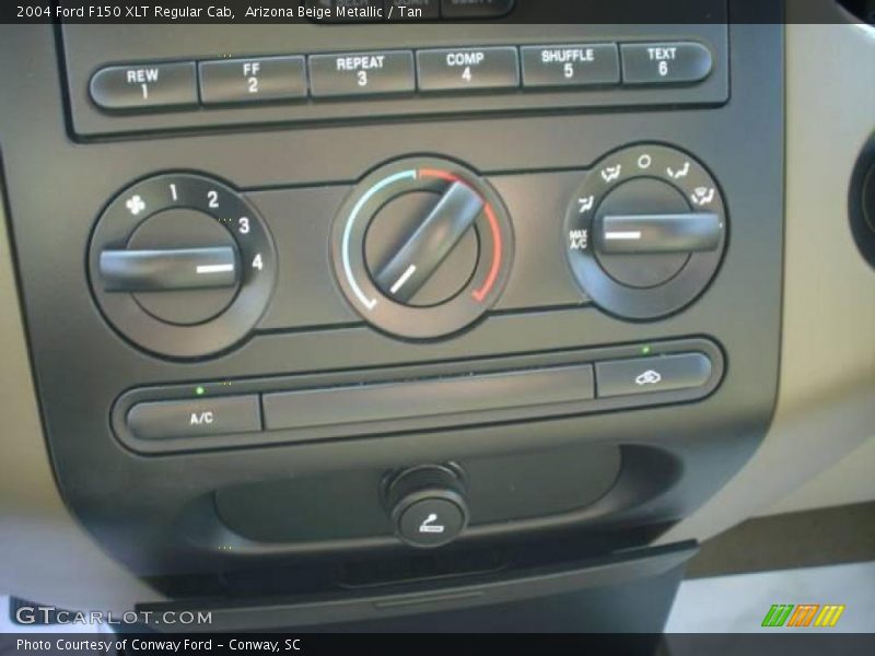 Arizona Beige Metallic / Tan 2004 Ford F150 XLT Regular Cab