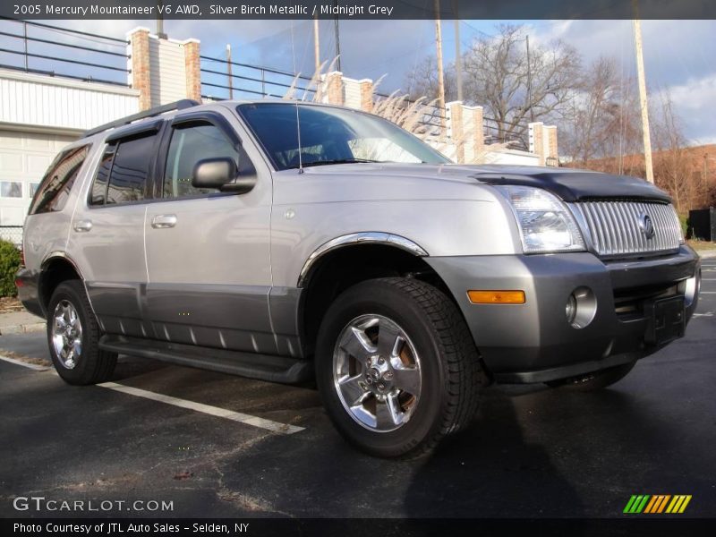 Silver Birch Metallic / Midnight Grey 2005 Mercury Mountaineer V6 AWD