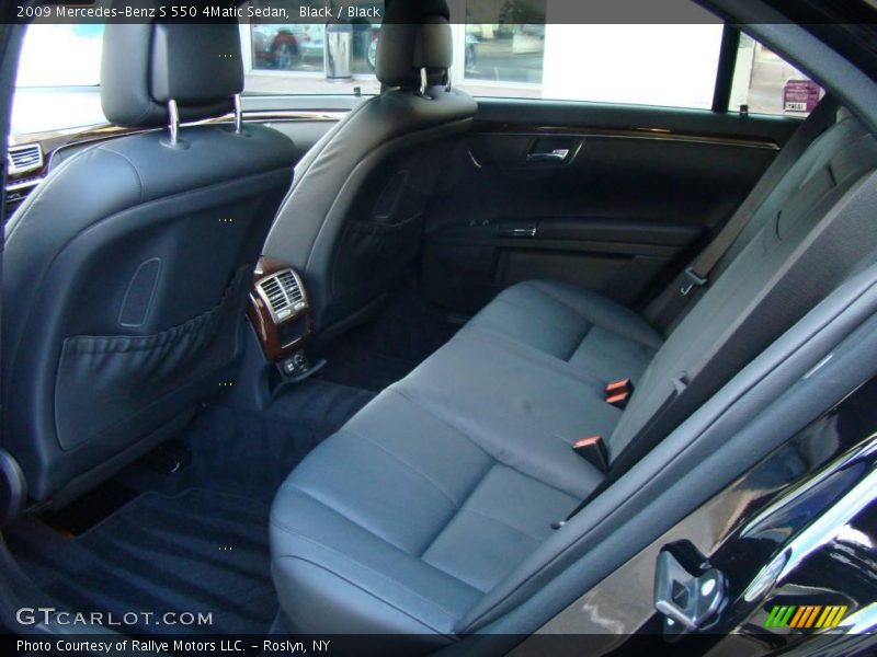 Black / Black 2009 Mercedes-Benz S 550 4Matic Sedan