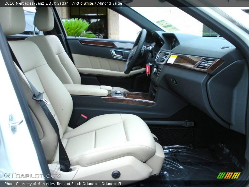 Arctic White / Almond Beige 2010 Mercedes-Benz E 350 Sedan