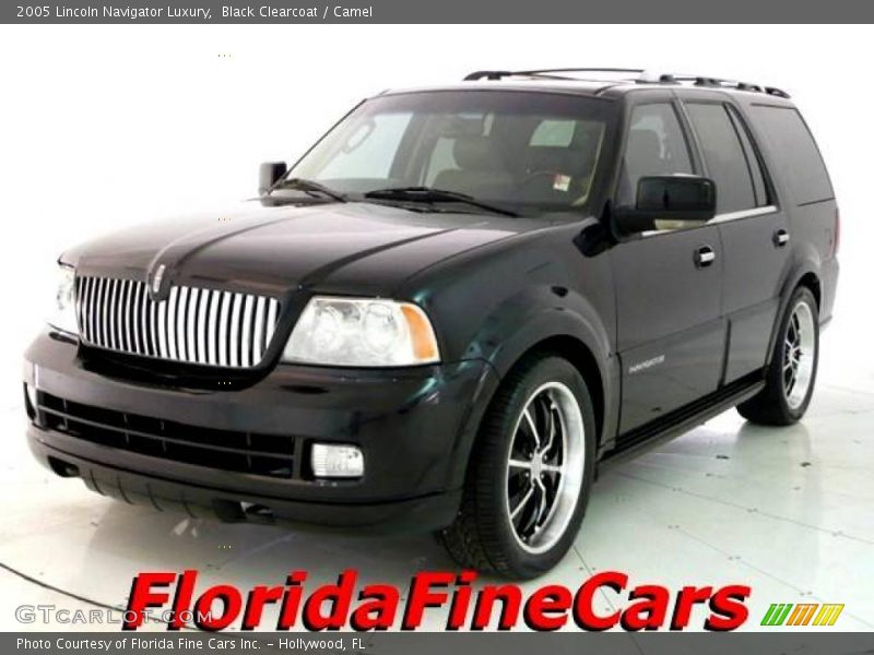 Black Clearcoat / Camel 2005 Lincoln Navigator Luxury