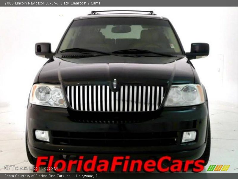 Black Clearcoat / Camel 2005 Lincoln Navigator Luxury
