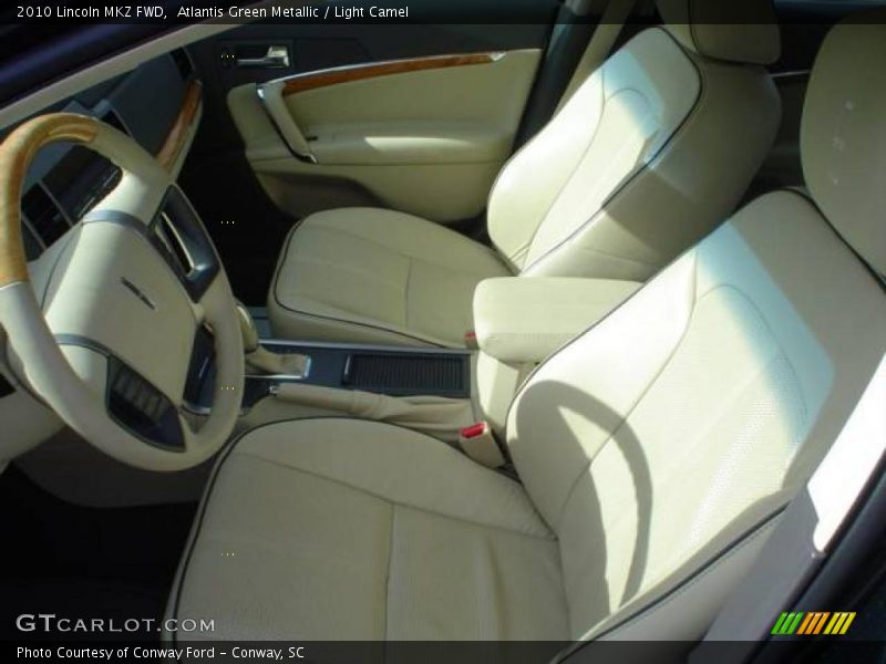 Atlantis Green Metallic / Light Camel 2010 Lincoln MKZ FWD