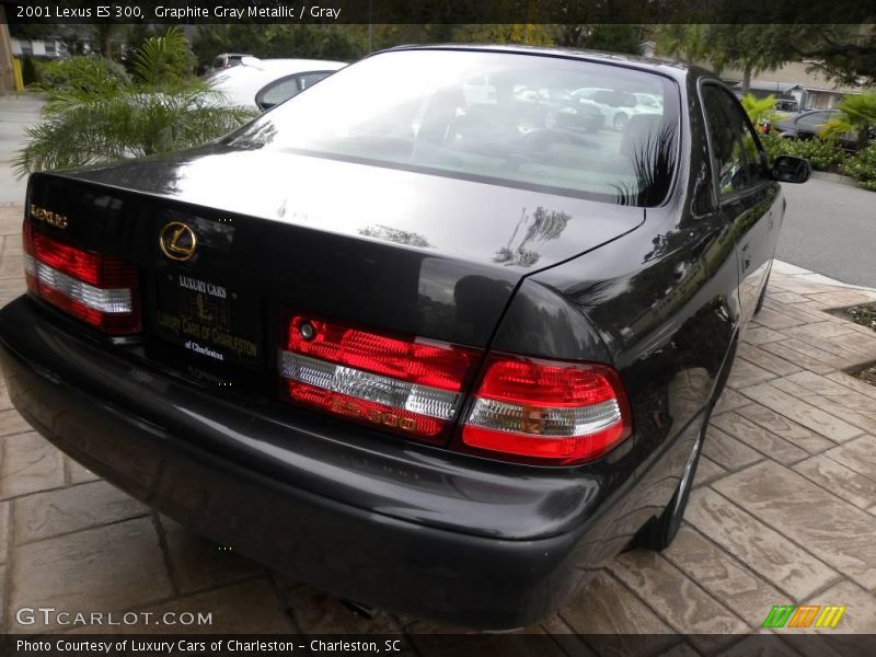 Graphite Gray Metallic / Gray 2001 Lexus ES 300