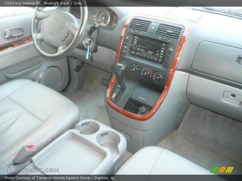 Midnight Black / Gray 2004 Kia Sedona EX
