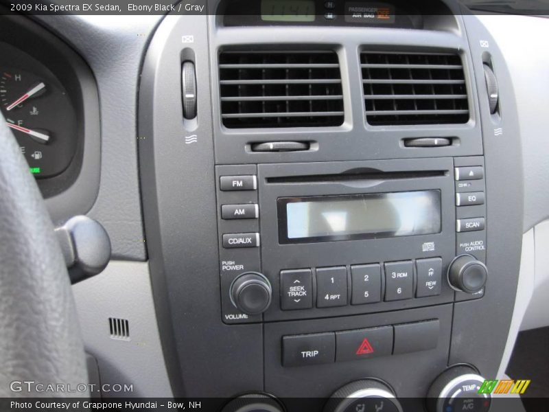 Ebony Black / Gray 2009 Kia Spectra EX Sedan